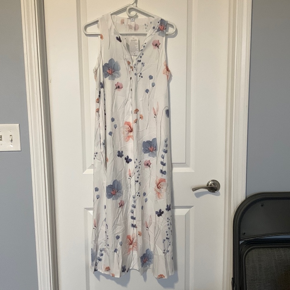 NWT White/Flowery Dress